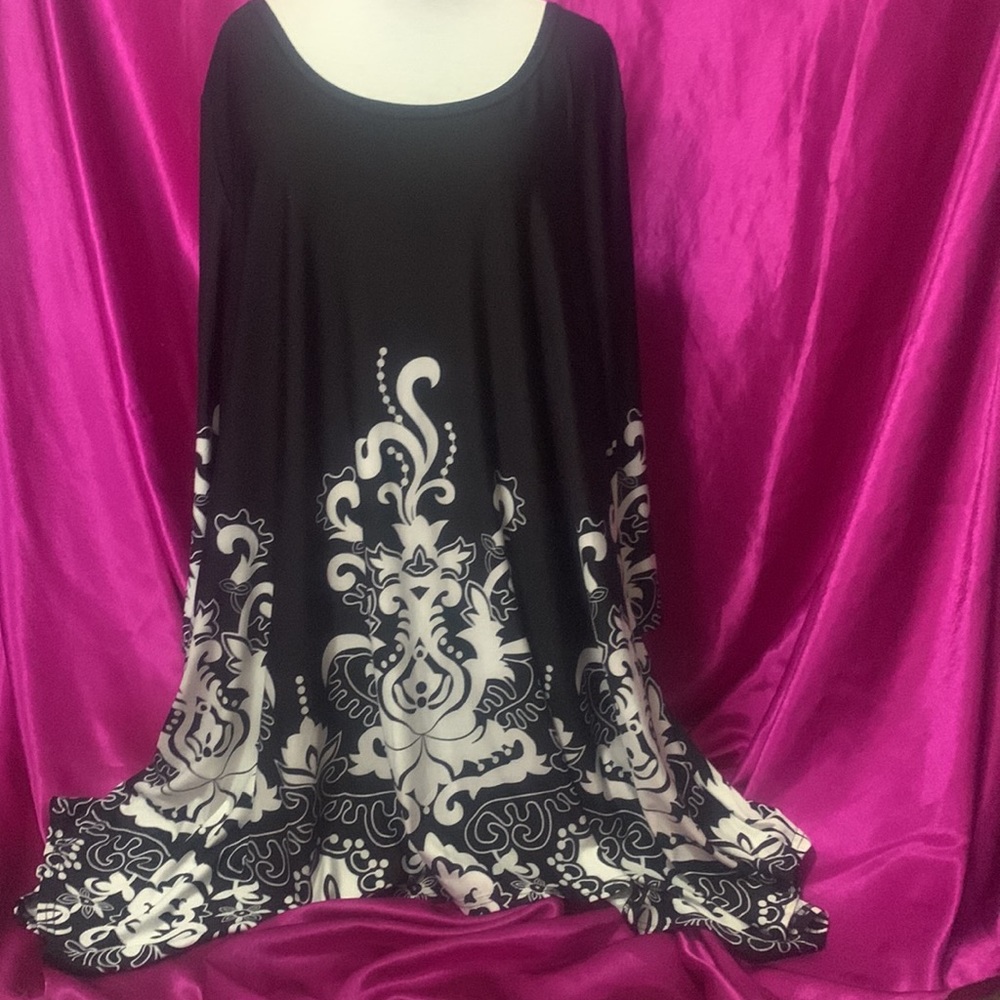 Beautiful very light and Flowey three-quarter sleeve size 3 XL by white โฆ